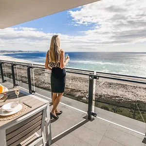 Resort Iconic Kirra